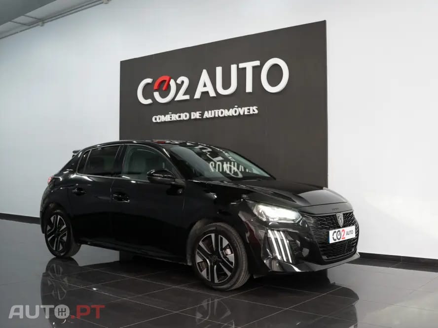 Peugeot 208 1.2 Hybrid Allure e-DCS6