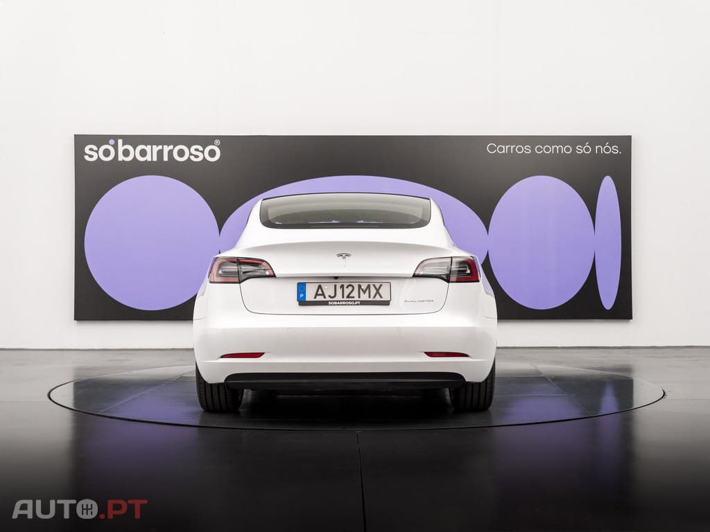 Tesla Model 3 Long Range Tração Integral