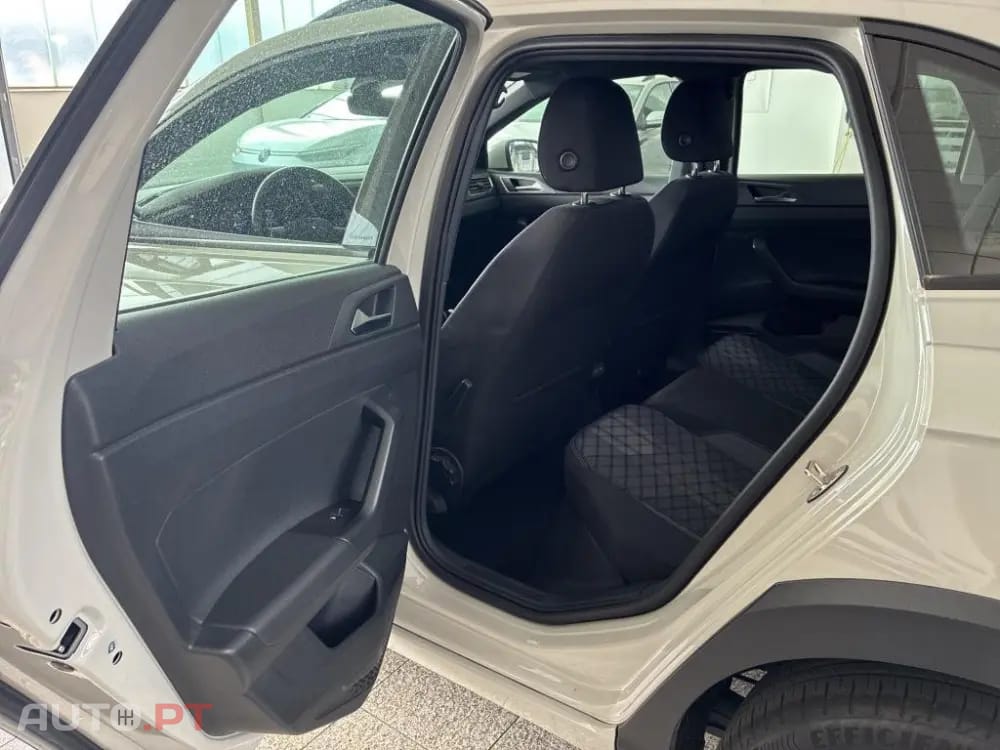 Volkswagen Taigo 1.0 TSI OPF DSG R-Line