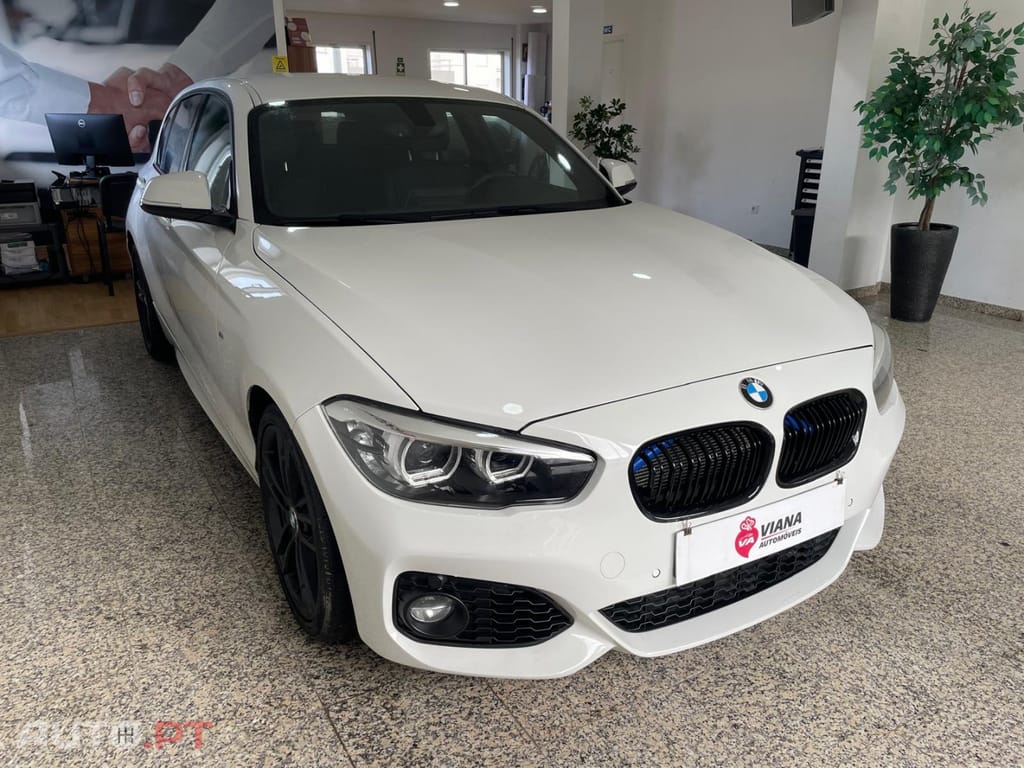 BMW 116 d Pack Desportivo M Auto
