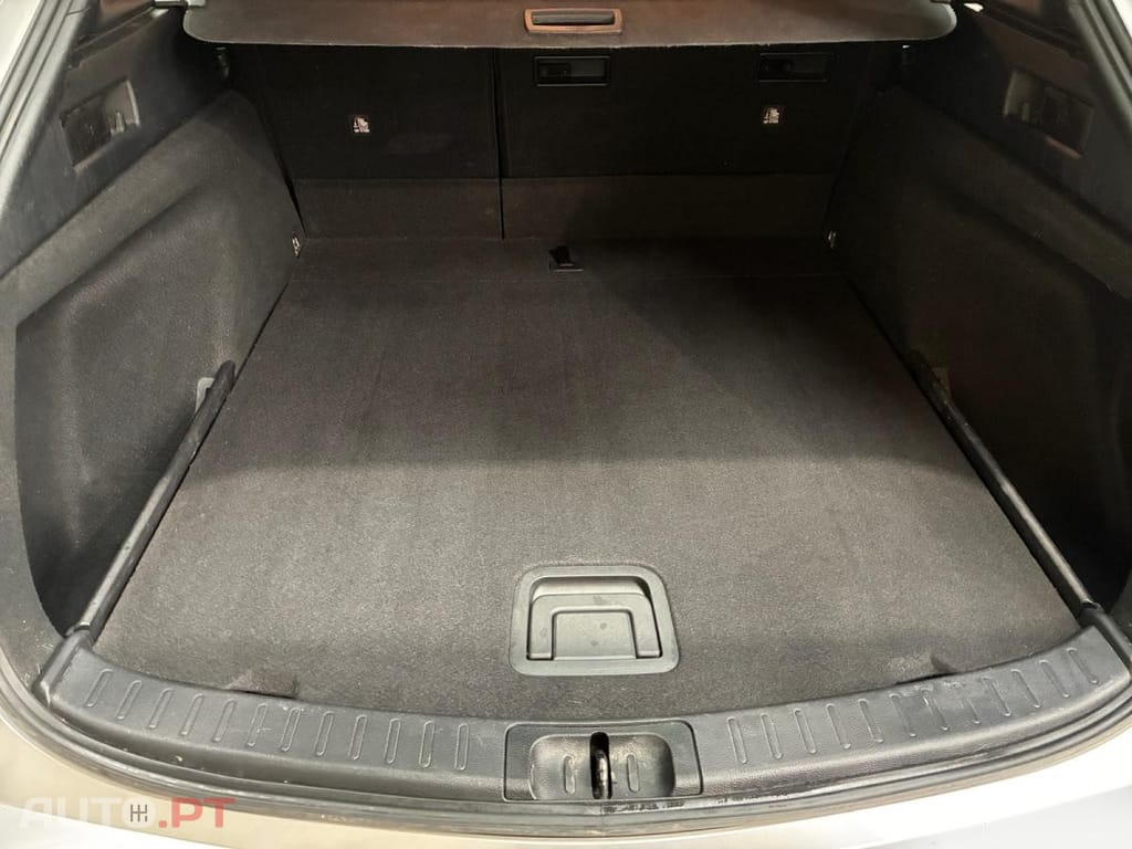 Toyota Corolla Touring Sports 1.8 Hybrid Dynamic