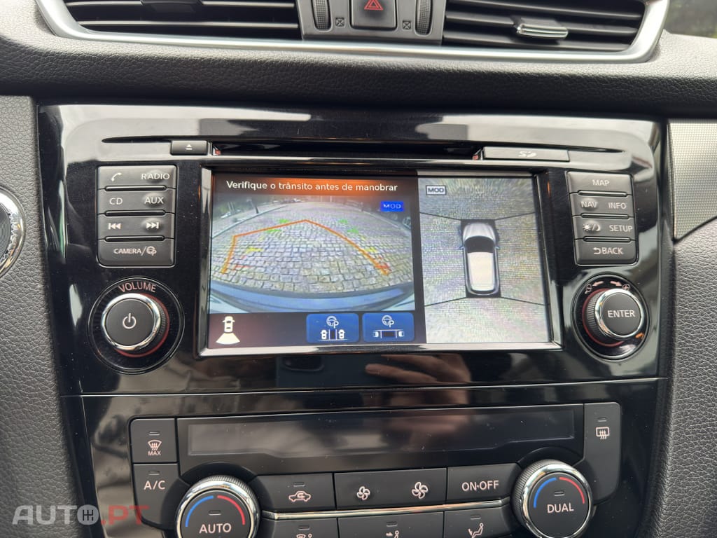 Nissan Qashqai 1.6 dCi Acenta Nissan Connect Xtronic