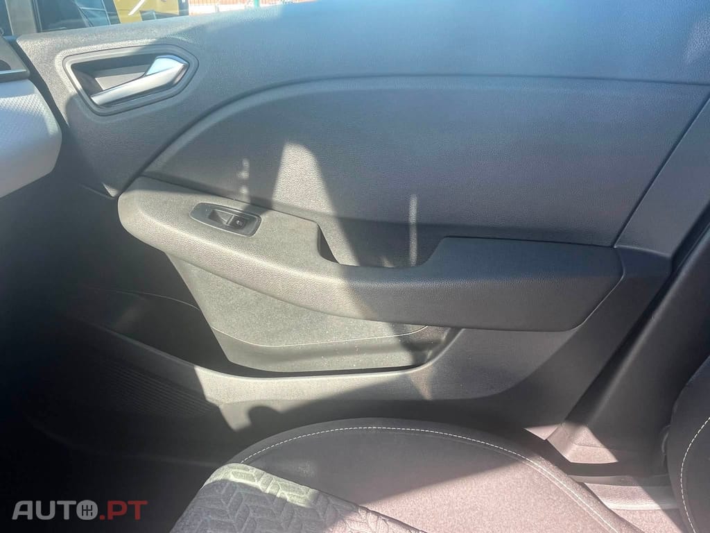 Renault Clio 1.0 TCe Evolution Bi-Fuel