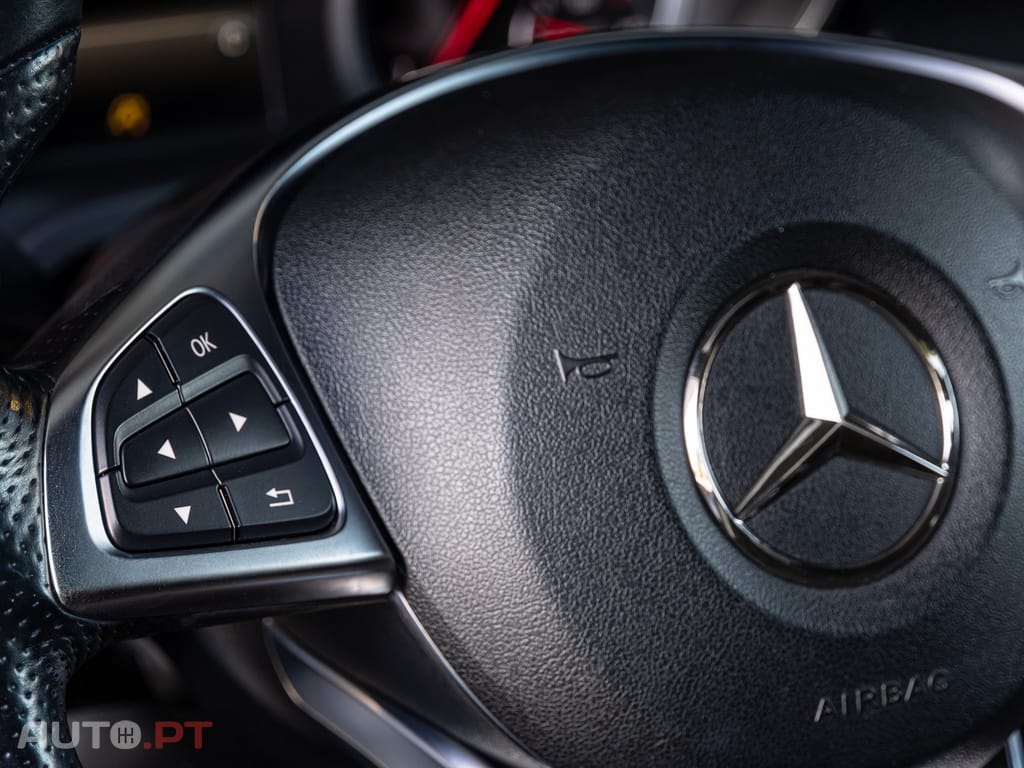 Mercedes-Benz A 180 d AMG Line