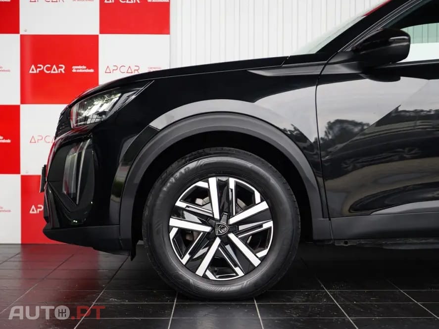 Peugeot 2008 1.2 PureTech Style