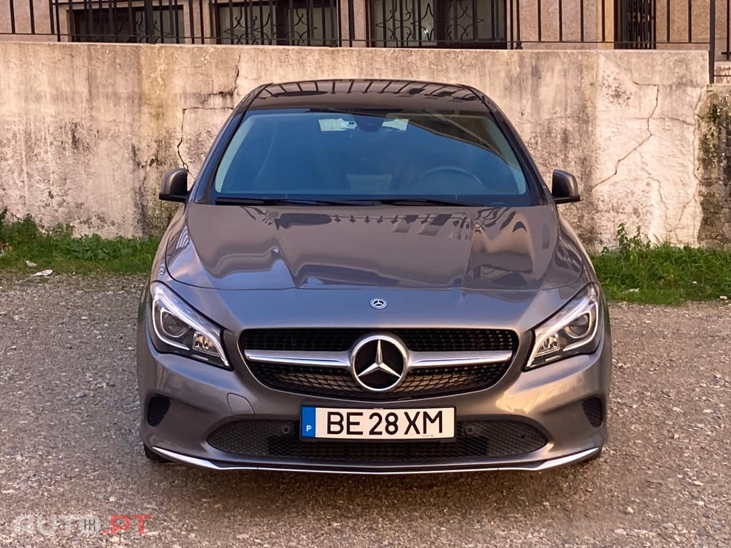 Mercedes-Benz CLA 200 shooting brake