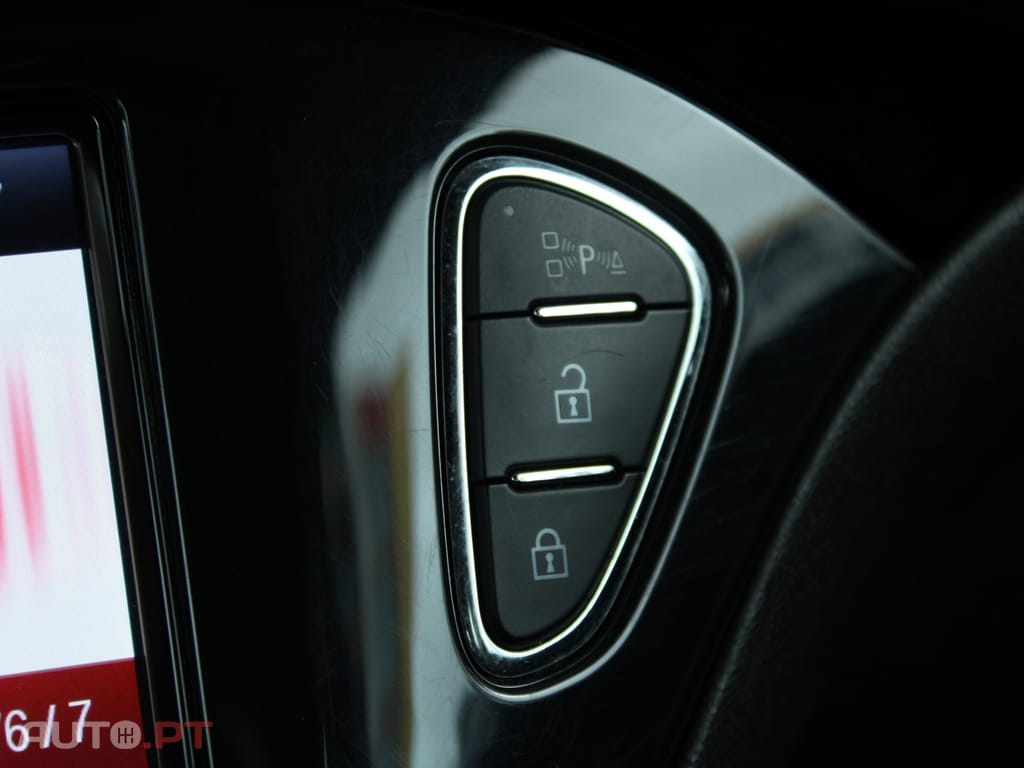 Opel Adam 1.0 T Rocks