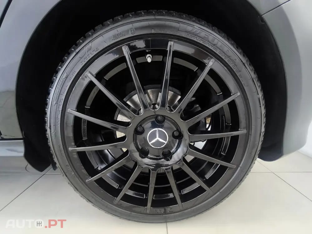 Mercedes-Benz A 180 CDI (BlueEFFICIENCY) AMG
