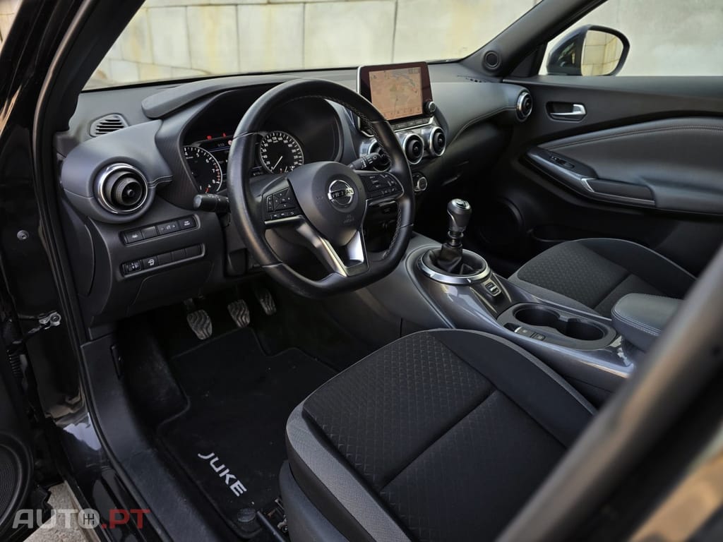 Nissan Juke 1.0 DIG-T N-Connecta
