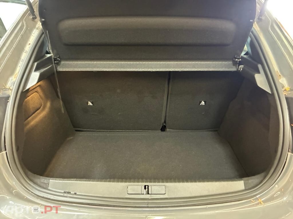 Peugeot 208 Hybrid Allure