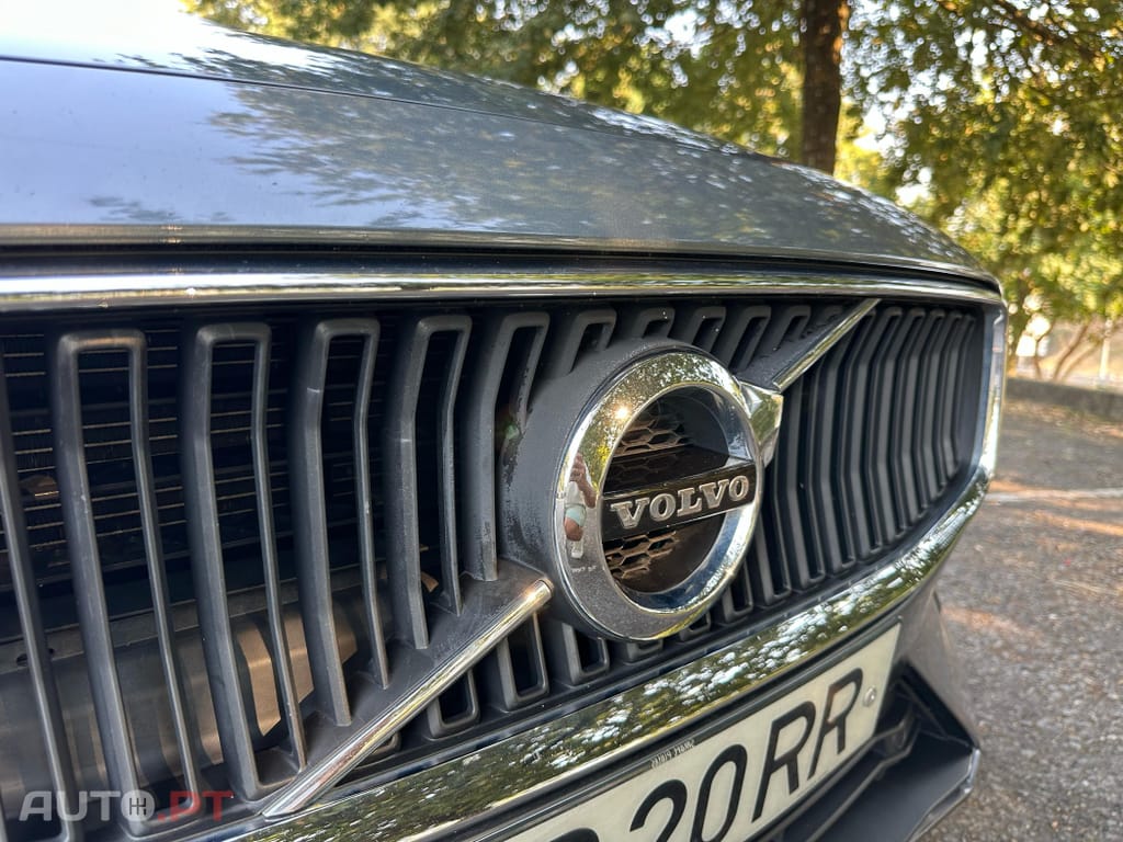 Volvo V60 2.0 D3 R-Design Geartronic
