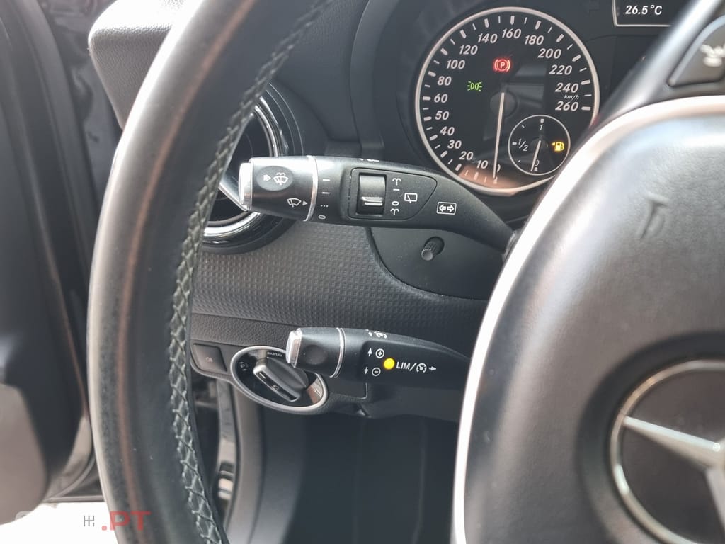 Mercedes-Benz A 180 Dynamic Edition