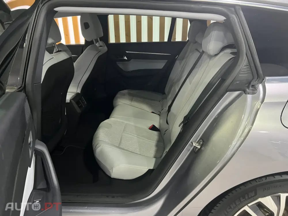 Peugeot 508 SW 1.6 Hybrid Allure Pack e-EAT8