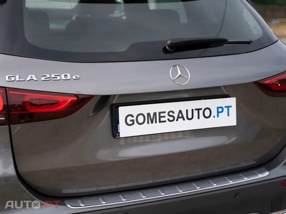 Mercedes-Benz GLA 250 e AMG Line
