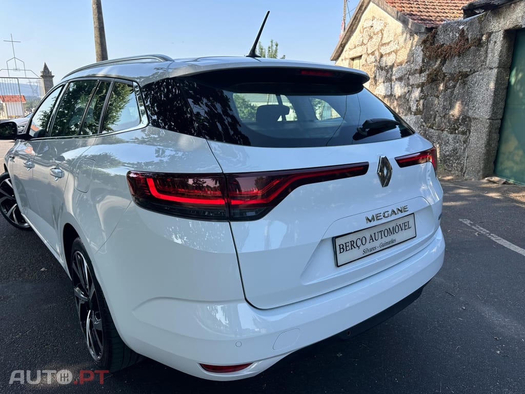 Renault Mégane Sport Tourer 1.6 E-Tech Hybrid