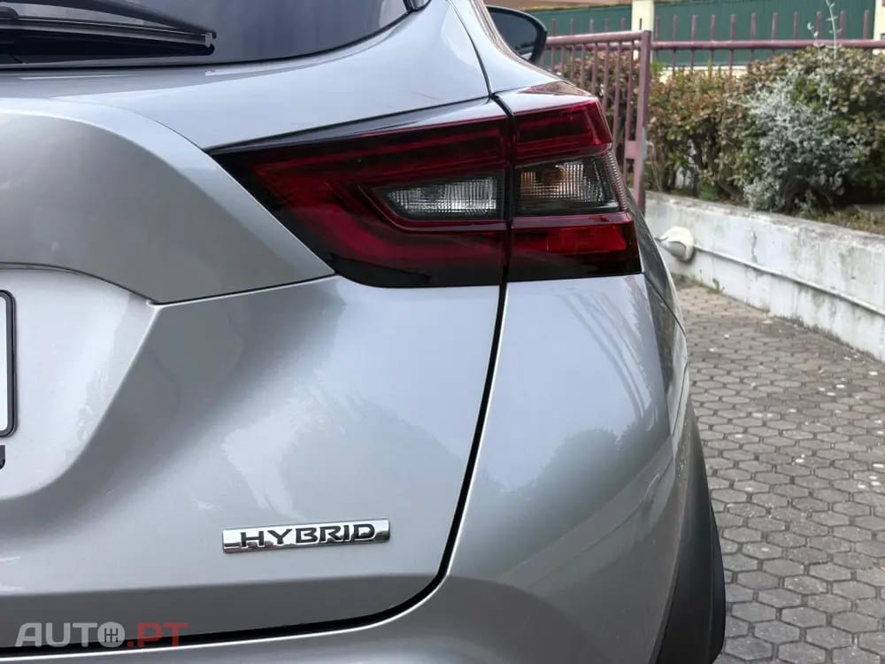 Nissan Juke 1.6 Hybrid N-Connecta