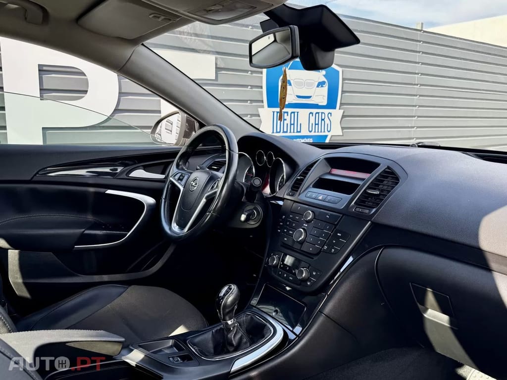Opel Insignia 2.0 CDTI Sport S/S — fotografia 9