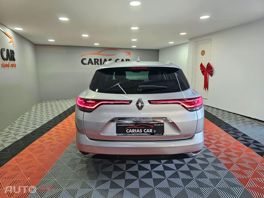 Renault Mégane Sport Tourer 1.5 Blue dCi Intens EDC