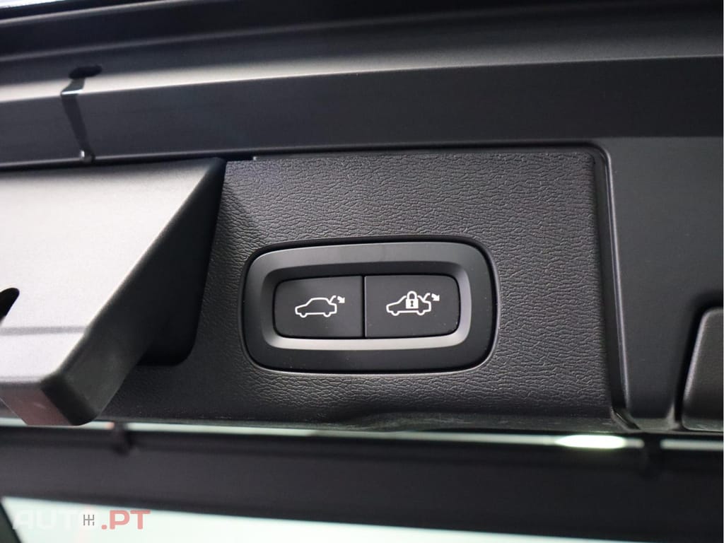 Volvo XC60 2.0 T6  AWD PHEV Inscription Auto