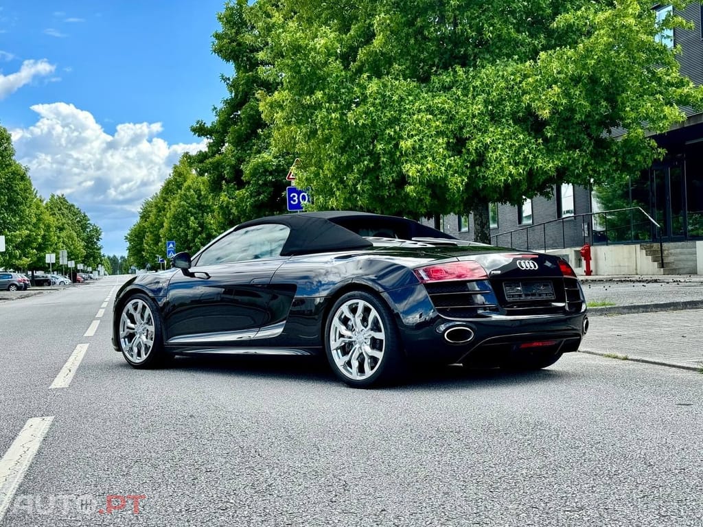 Audi R8 5.2 FSi V10 quattro R tronic