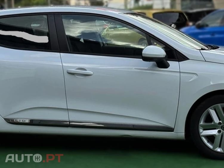 Renault Clio TCe 100 BUSINESS EDITION
