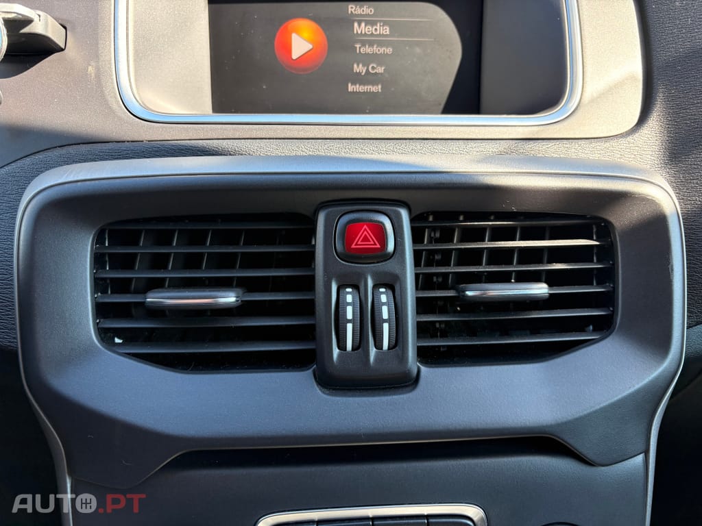 Volvo V40 2.0 D2 Inscription