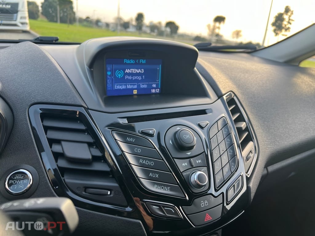 Ford Fiesta 1.0 EcoBoost Titanium Aut.