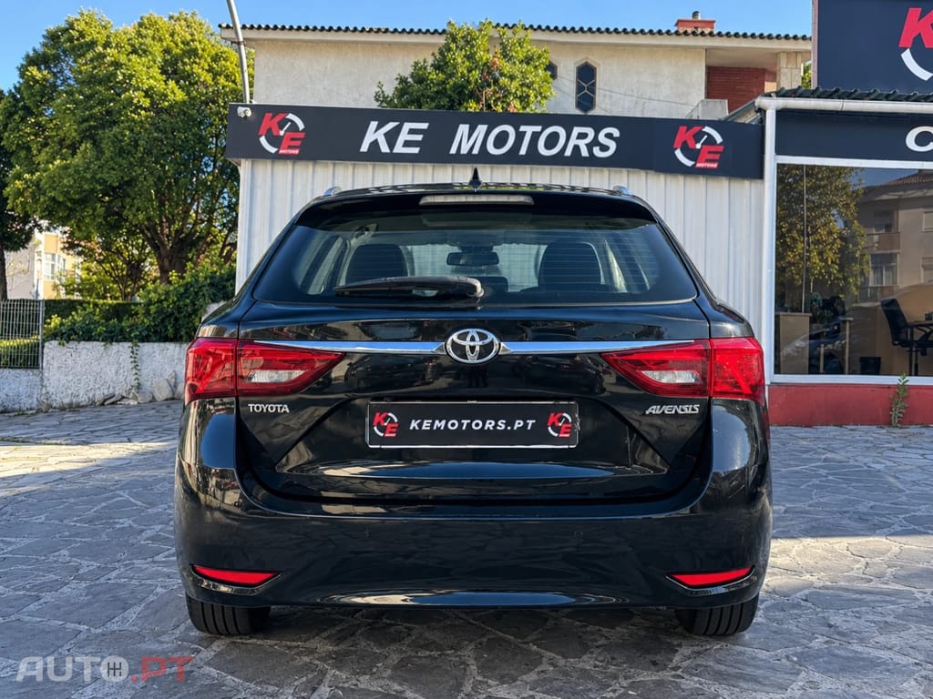 Toyota Avensis Touring Sports 1.6 D-4D Exclusive