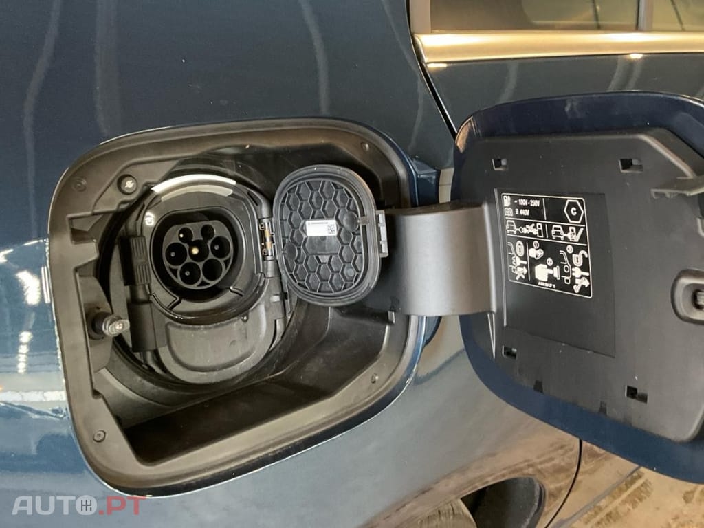 Mercedes-Benz A 250 e Style Plus