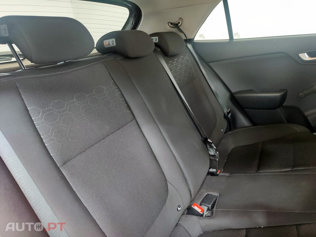 Kia Rio Dynamic line