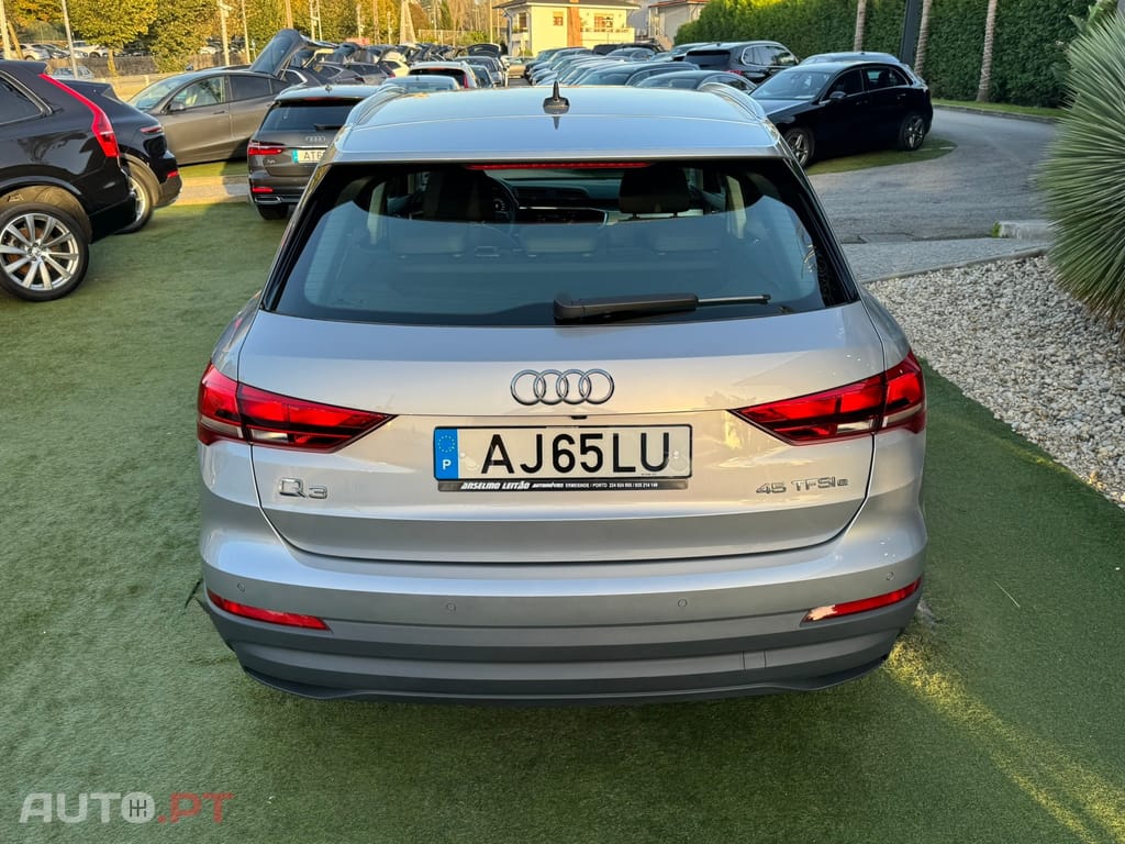 Audi Q3 45 TFSIe S tronic