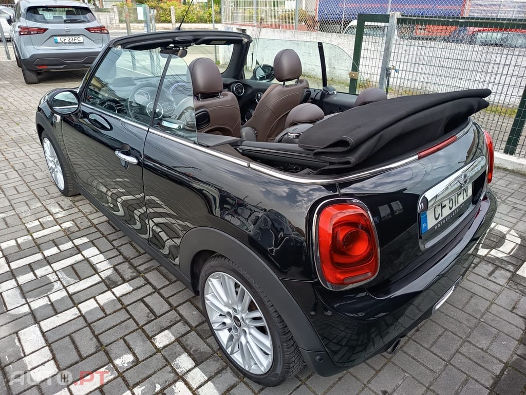 MINI Cabrio Cooper Premium Resolute Edition Auto