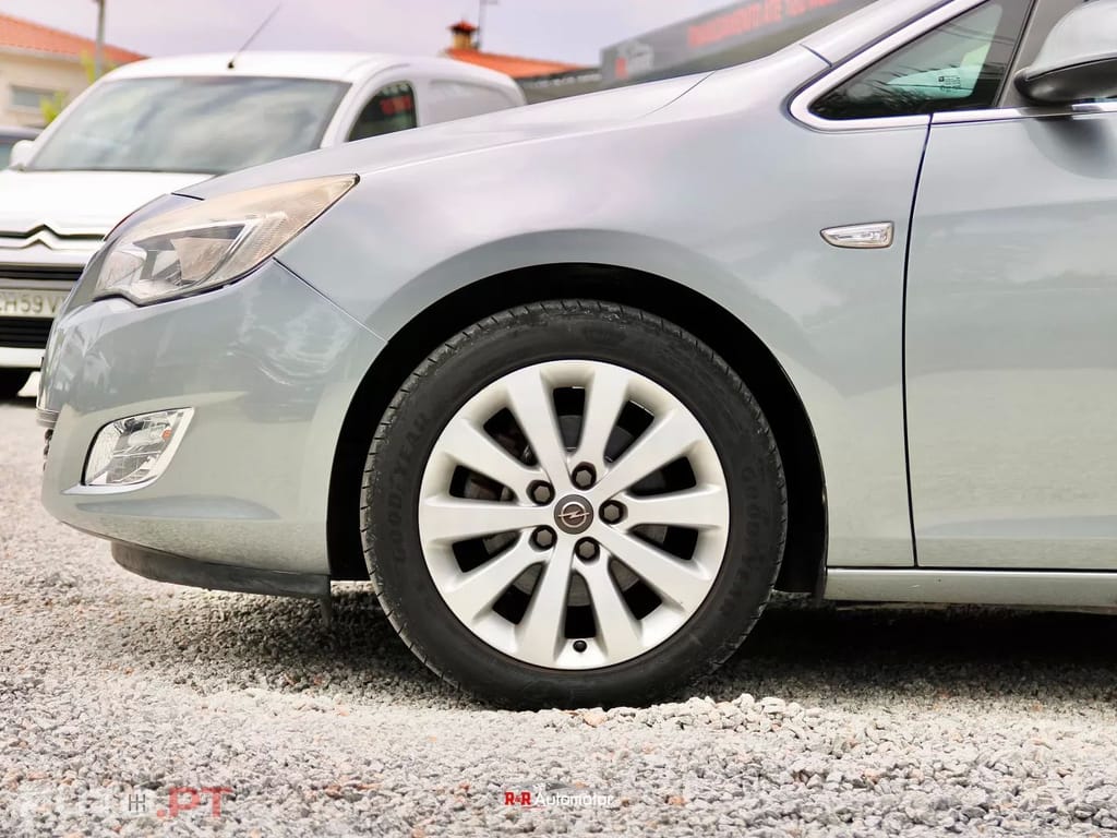 Opel Astra Sports Tourer 1.7 CDTi Cosmo