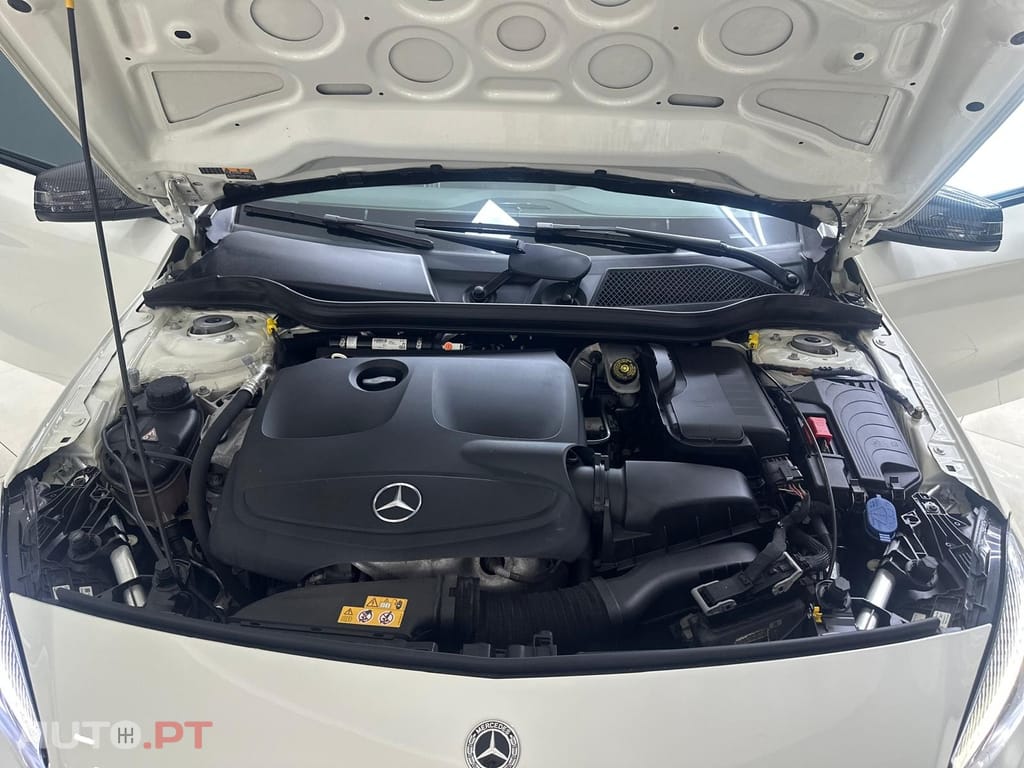 Mercedes-Benz A 180 Dynamic Edition