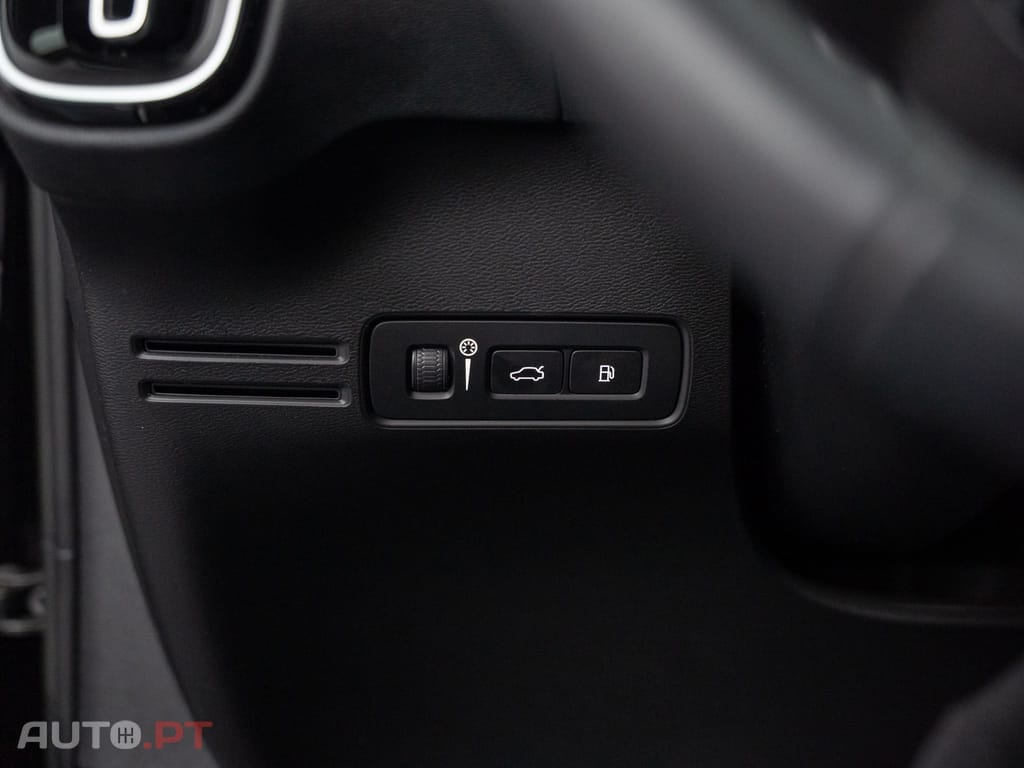 Volvo XC40 1.5 T5 PHEV Inscription Expression
