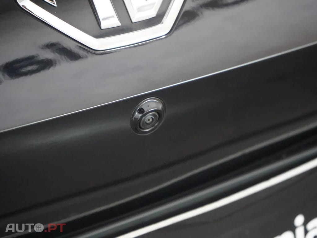 MG MG4 64 kWh Luxury