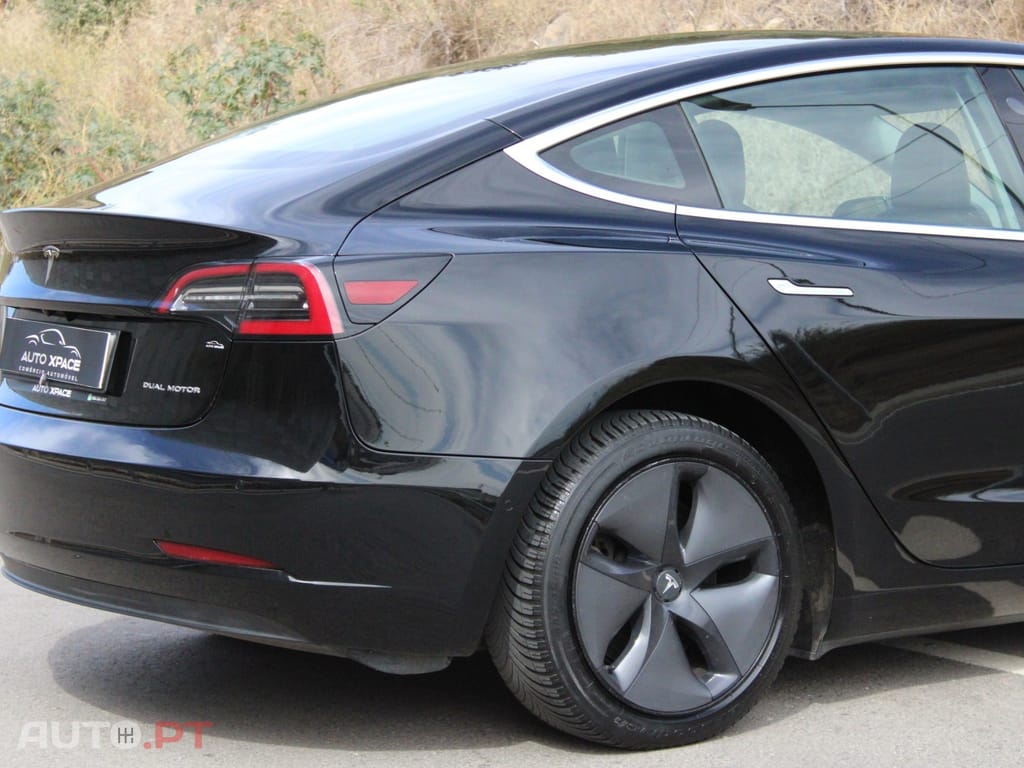 Tesla Model 3 Long Range Dual Motor