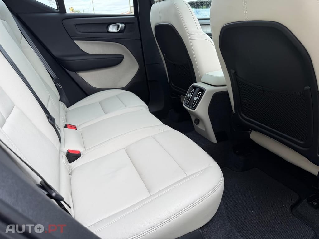 Volvo XC40 2.0 T4 Inscription