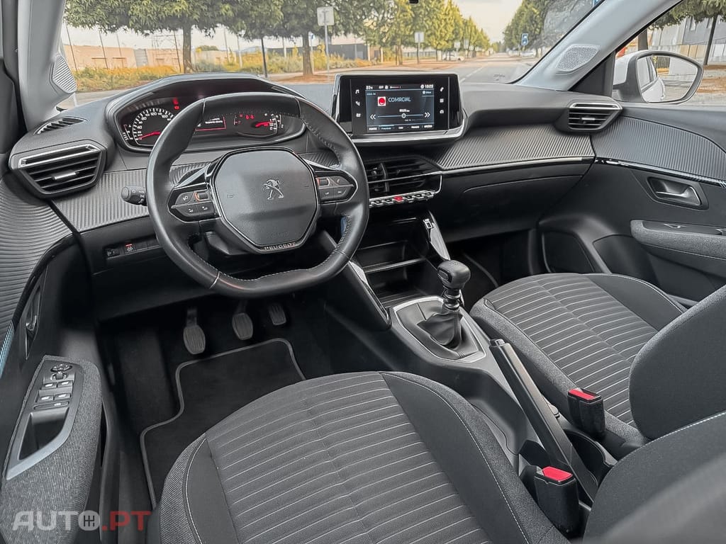 Peugeot 208 PureTech 100 Style