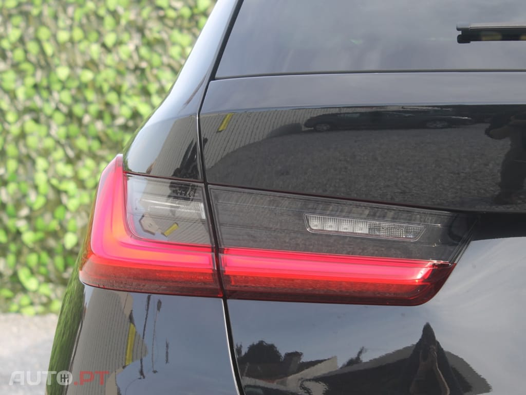 BMW 320 e Corporate Edition Auto