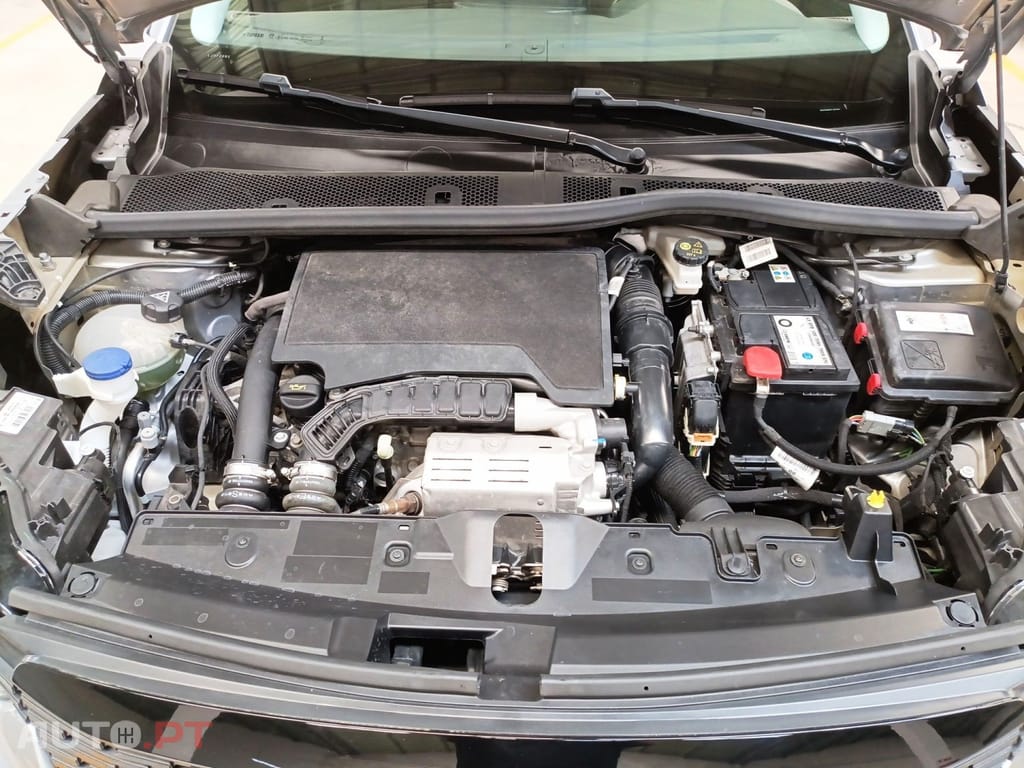 Peugeot 2008 PureTech 100 Stop&Start Active