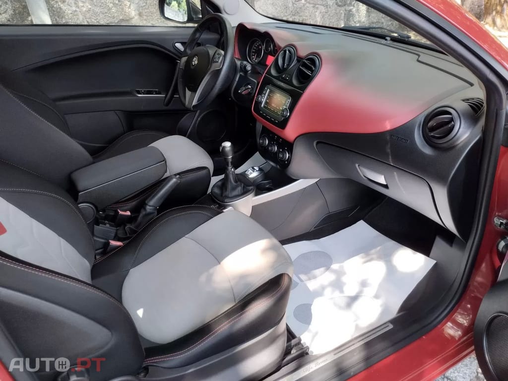 Alfa Romeo MiTo 0.9 8V Turbo Twinair Super — fotografia 13