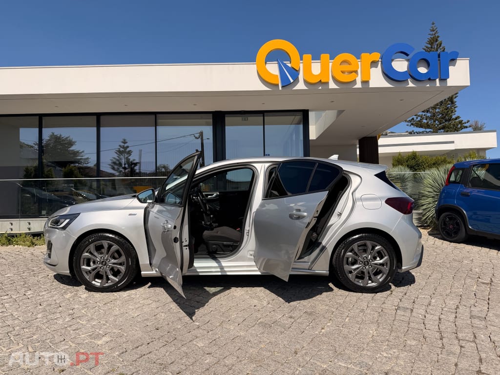 Ford Focus 1.0 EcoBoost MHEV ST-Line