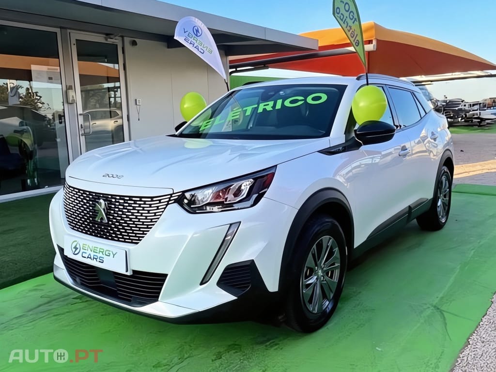 Peugeot E-2008 50 kWh Style