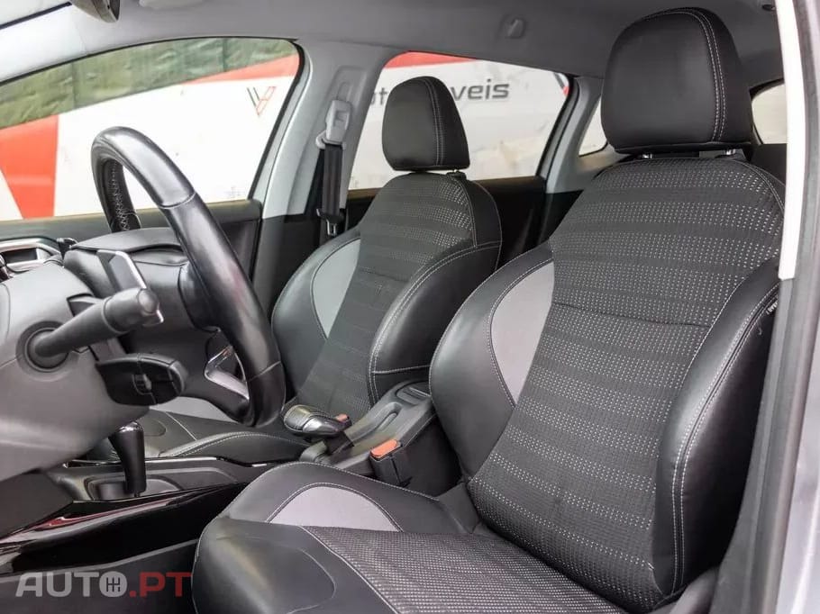 Peugeot 2008 1.6 BlueHDi EAT6 Allure
