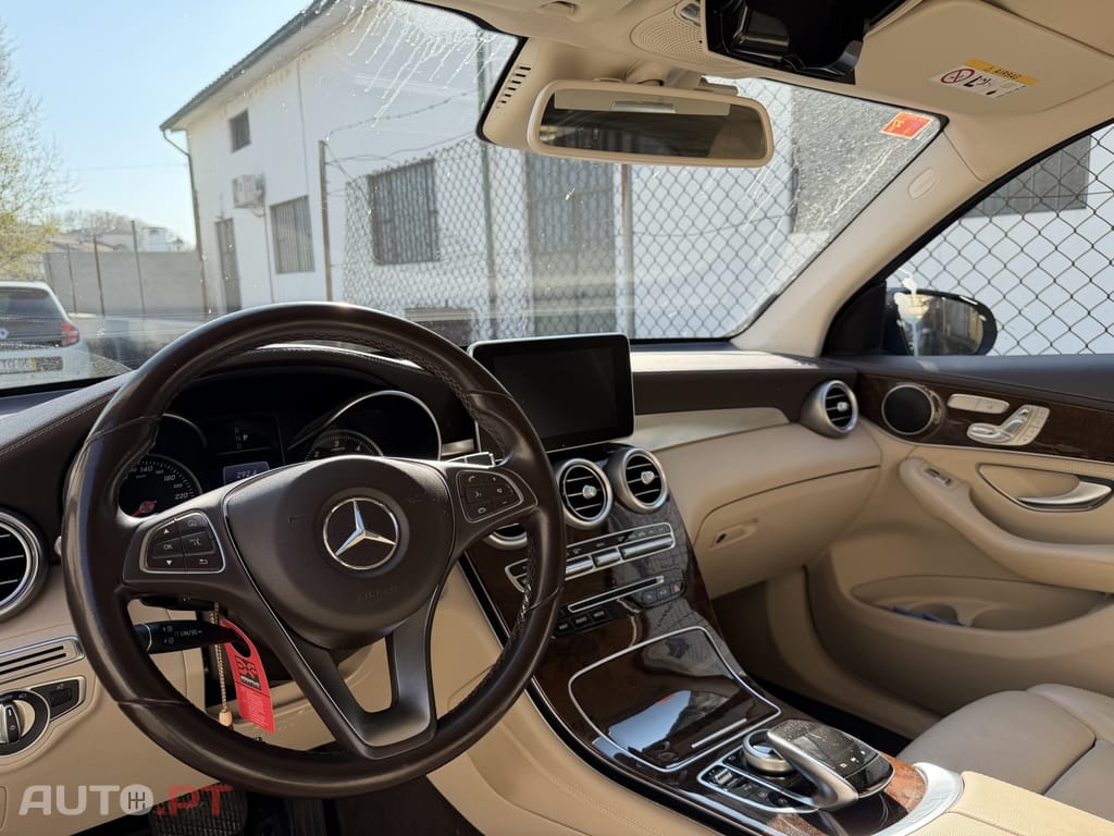 Mercedes-Benz GLC 220 d 4Matic 9G-TRONIC Exclusive