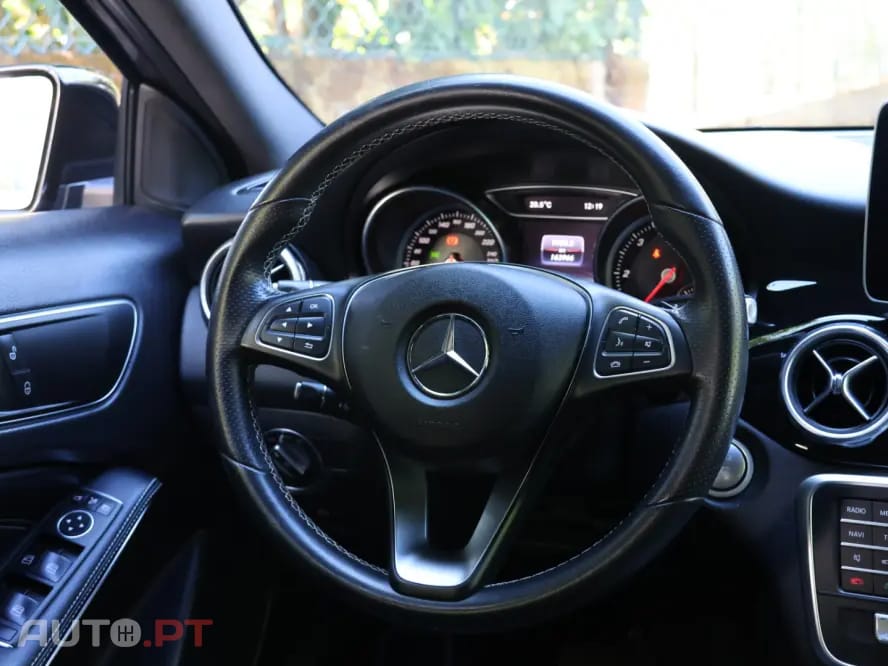 Mercedes-Benz GLA 180 d Urban Aut.