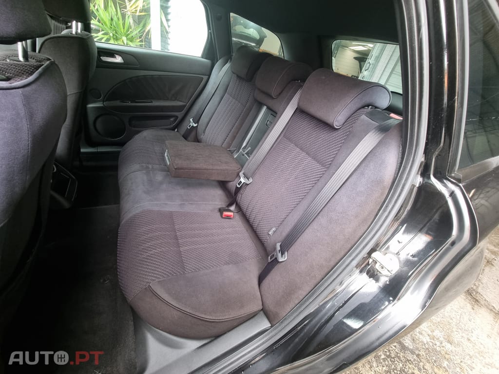 Alfa Romeo 159 Sportwagon 1.9 JTDm 16V Sportiva+