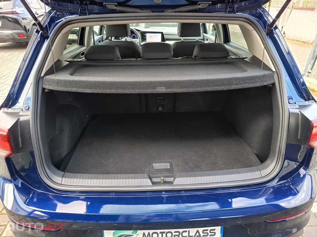 Volkswagen Golf 1.0 TSI Life