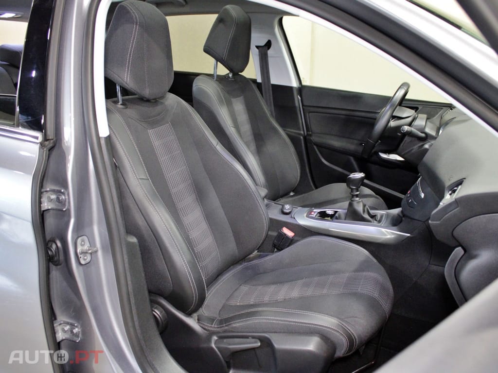 Peugeot 308 BlueHDi 130 Allure Pack